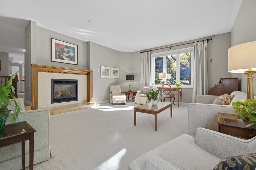 Behind the scenes on a property shoot